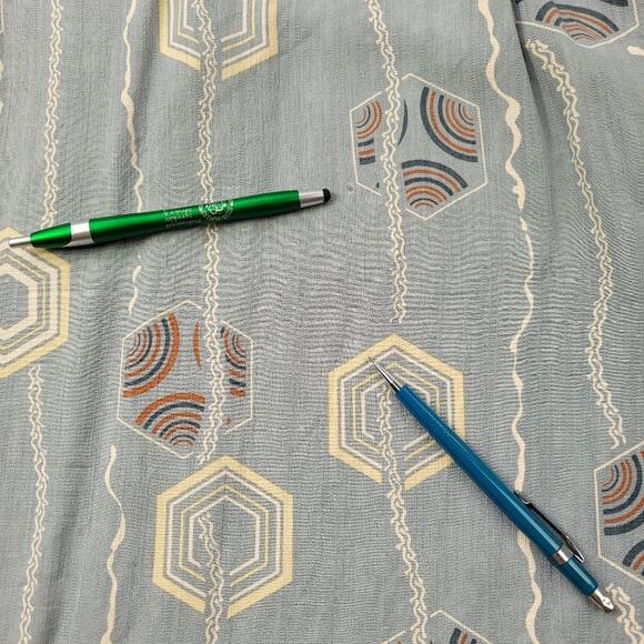 Tommy Bahama Blue-Gray Geometric Silk Shirt size Large - Picture 15 of 15